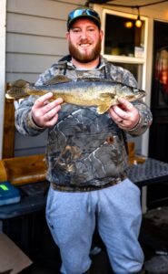 CatchingWalleye